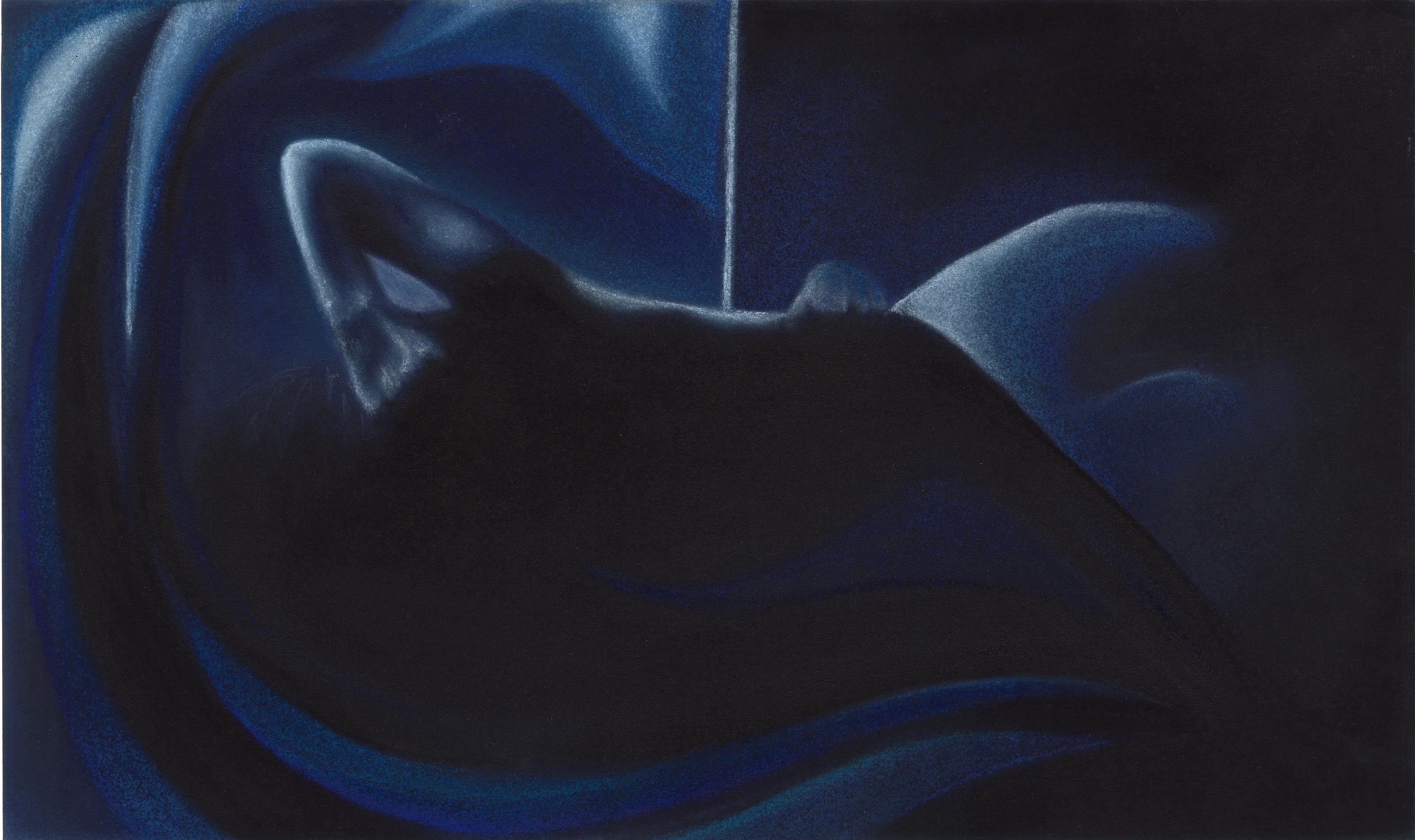Pastel bleu sur papier noir, une silhouette féminine allongée dans l'obscurité.